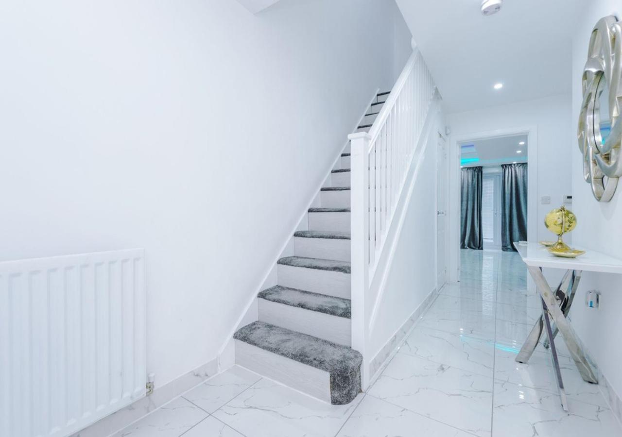 Luxury 3 Bedroom House Close To Manchester Center Ngoại thất bức ảnh