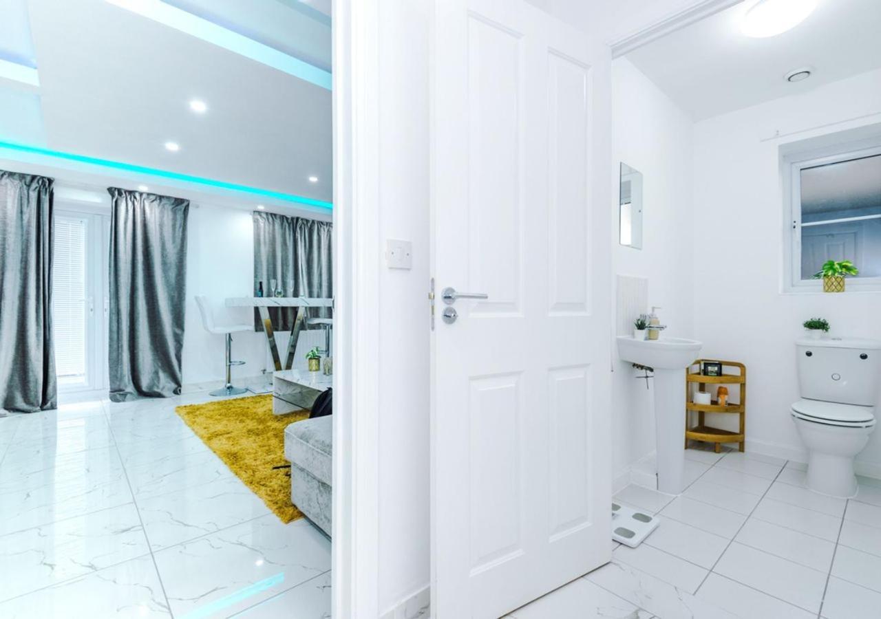 Luxury 3 Bedroom House Close To Manchester Center Ngoại thất bức ảnh