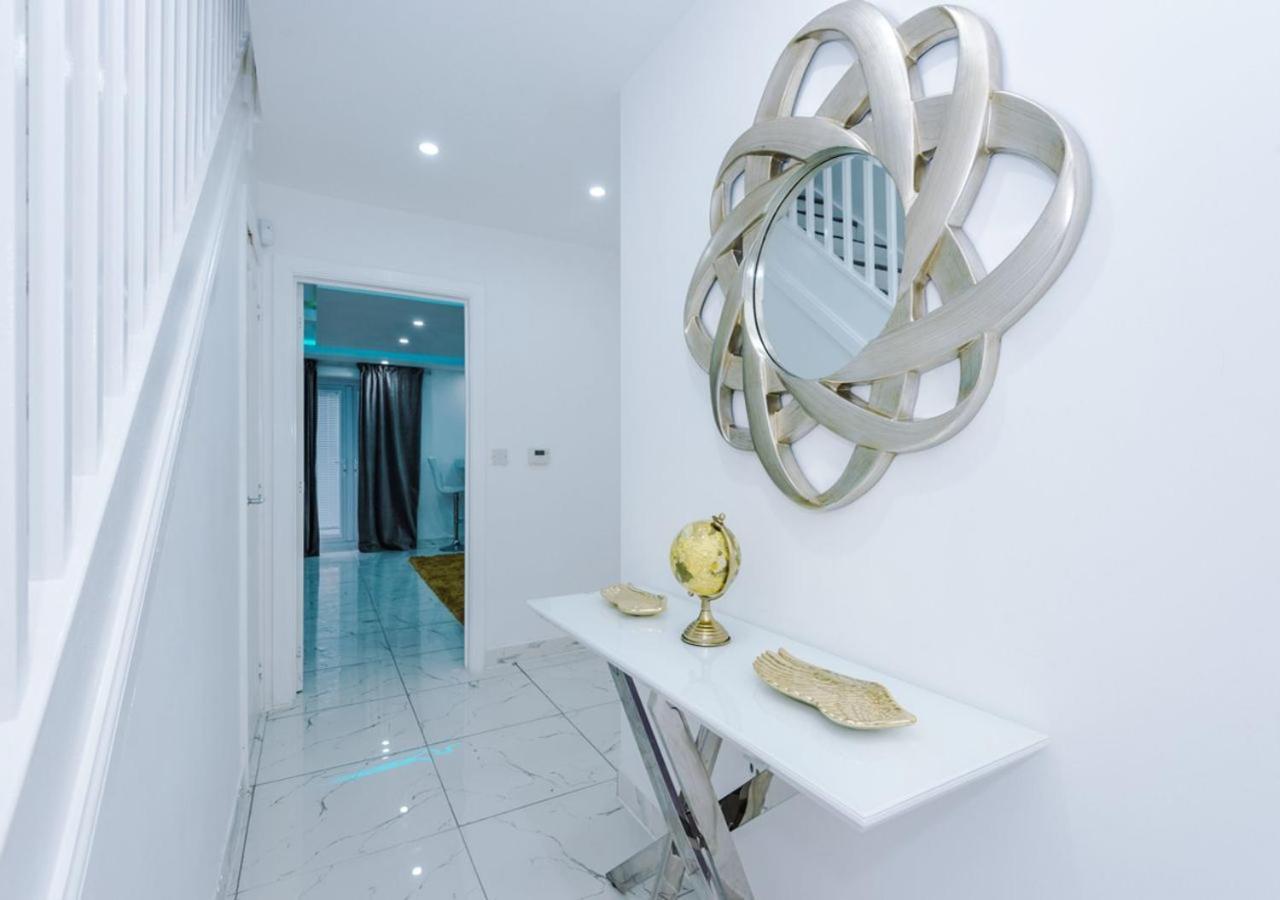 Luxury 3 Bedroom House Close To Manchester Center Ngoại thất bức ảnh